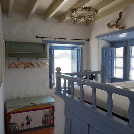 Traditional 2 Bd Chora House With Terrace * Pátmos